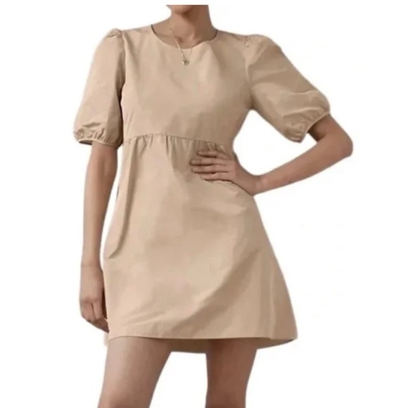 Aritzia Wilfred Babydoll Fantasy Dress Cream - Picture 1 of 9